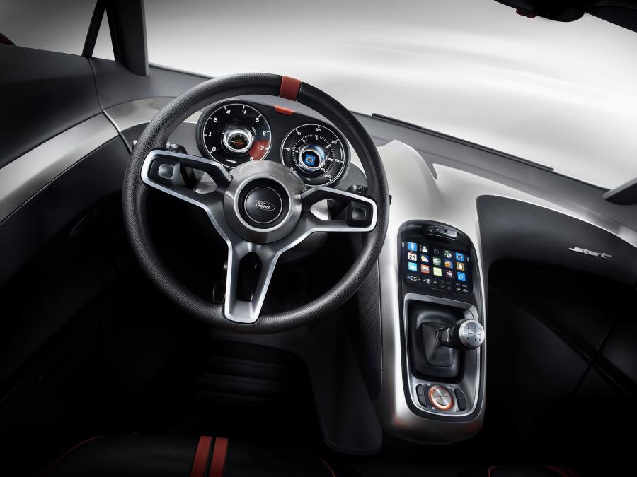  Ford Start Concept 2010 года  (фото 43 из 52)
